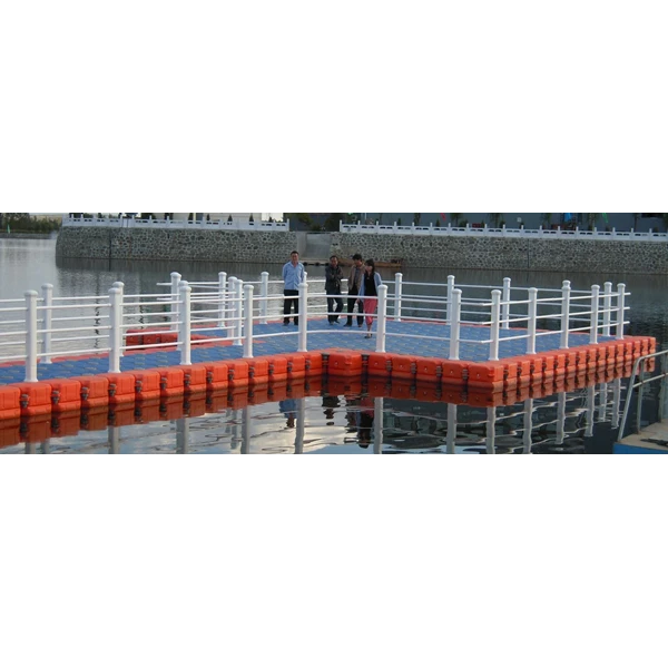 Floating Dock XINYI 500 mm x 500 mm x 400 mm (PxLxT)