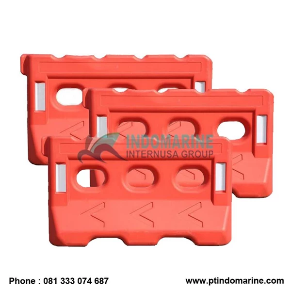 Red HDPE Plastic Road Barrier