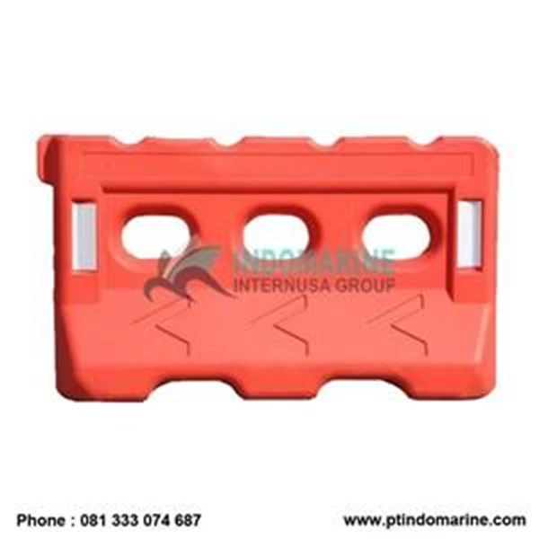Road Barrier HDPE Red Color - ISO 9001